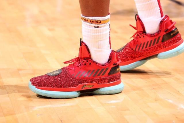 官方：17岁亚马尔获2024年金童奖